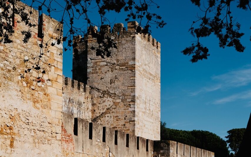 Sao Jorge Castle outer walls